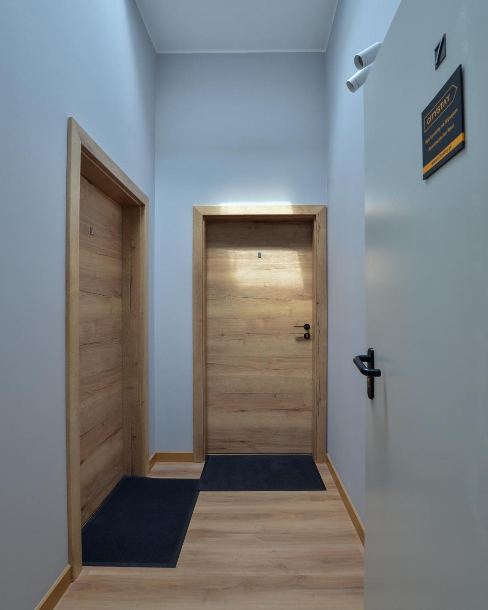 Citystay Stylowe Apartamenty Przy Swietojanskiej Gdynia Kültér fotó
