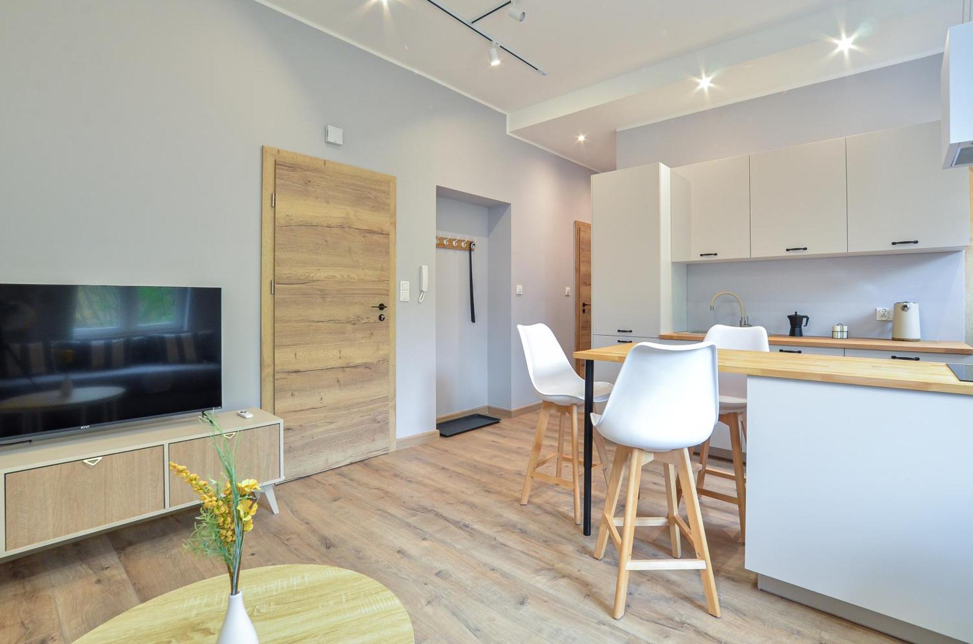 Citystay Stylowe Apartamenty Przy Swietojanskiej Gdynia Kültér fotó